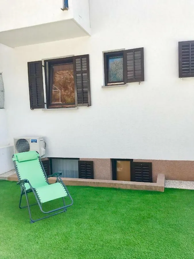 Apartmani Lisac Baška Hırvatistan