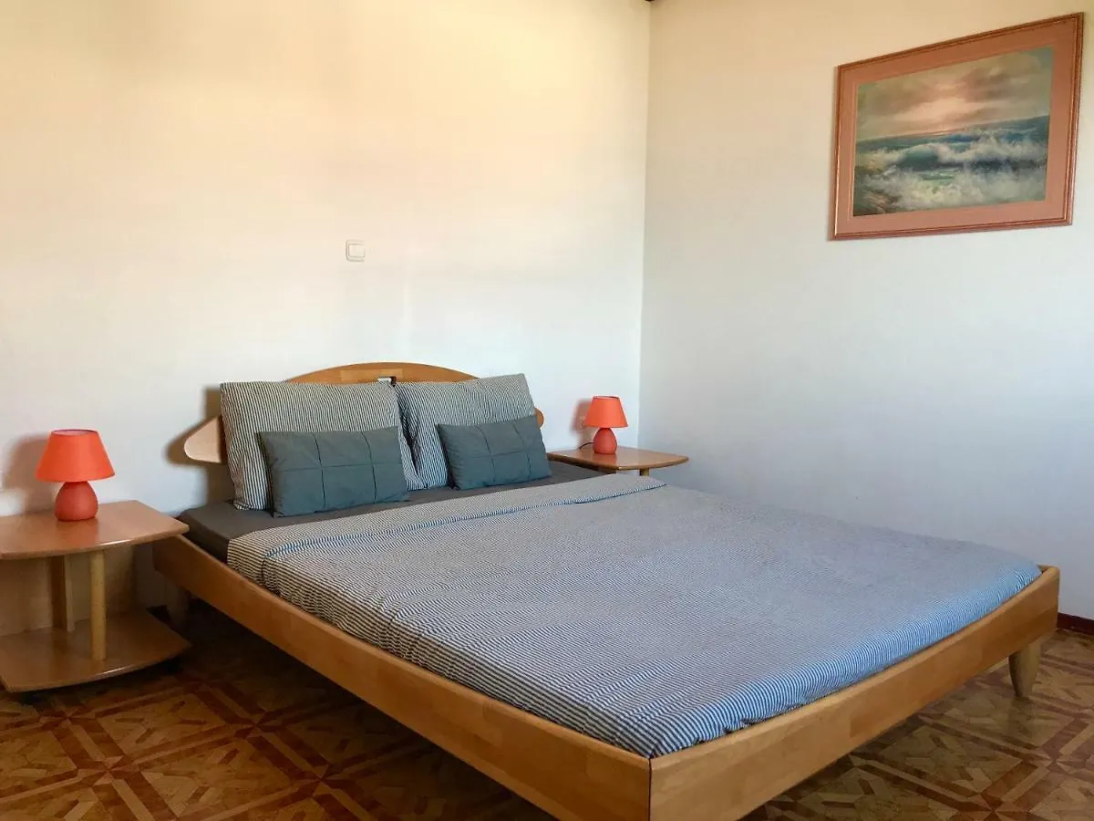 Apartmani Lisac Baška Daire
